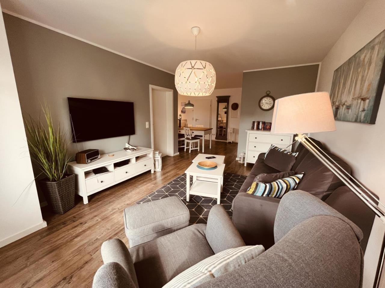Ferienwohnung Van Der Holm Born Eksteriør bilde